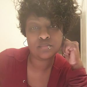 Meet your Posher, Michele